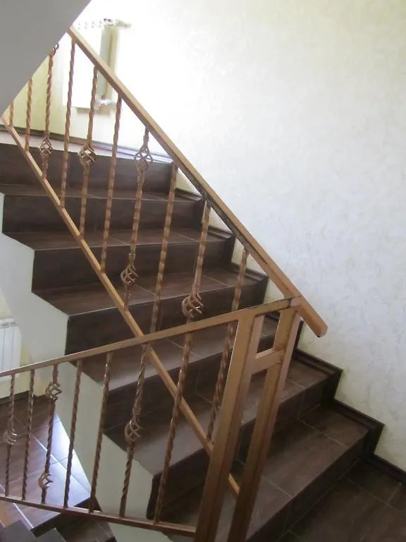 Rock Wall Bed and Breakfast Kiev 3*,  Ucrania