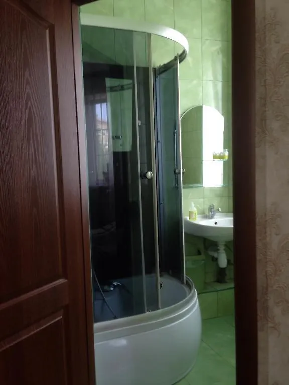 Rock Wall Bed and Breakfast Kiev