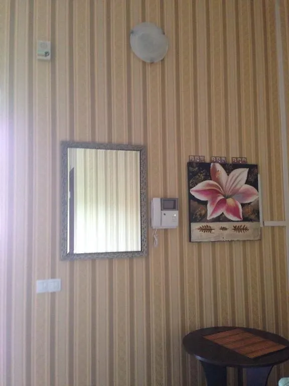 Rock Wall Bed and Breakfast Kiev