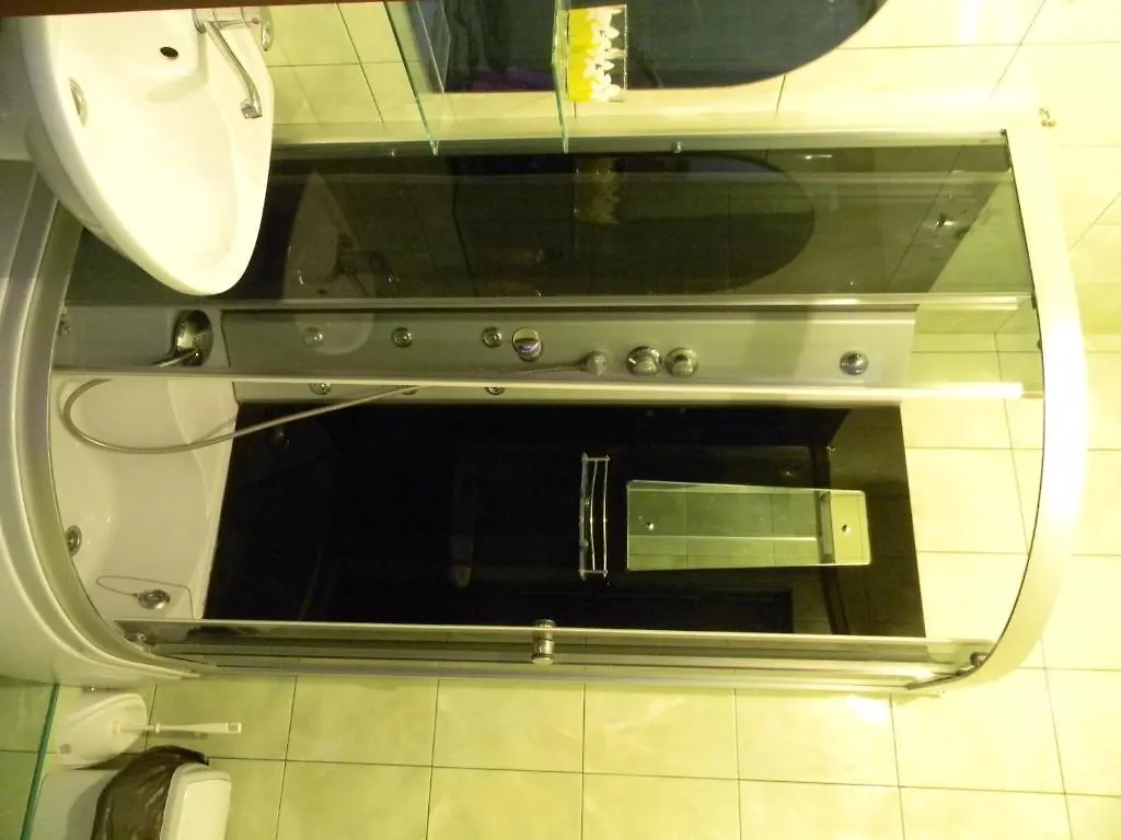 Rock Wall Bed and Breakfast Kiev