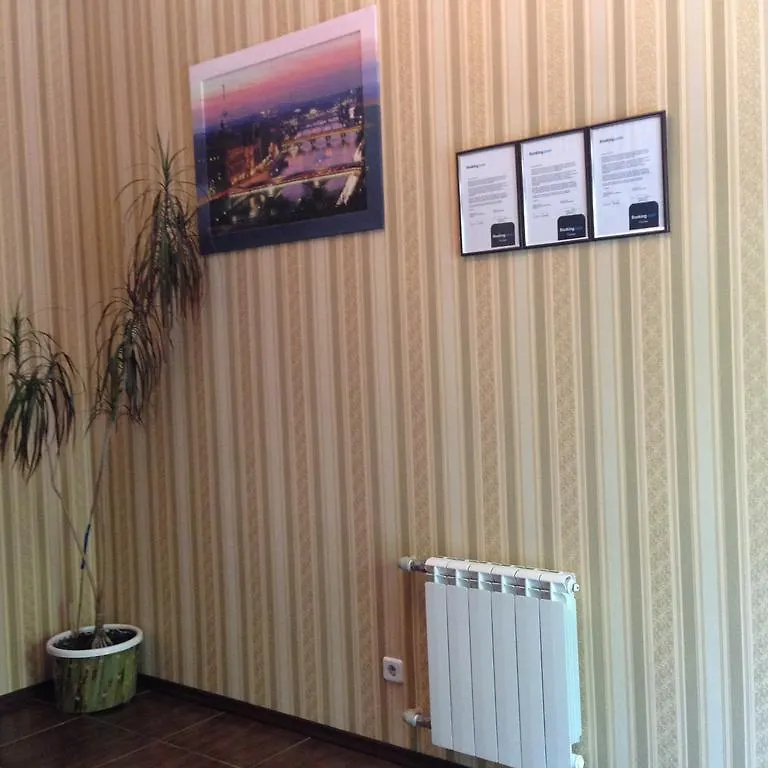 Rock Wall Bed and Breakfast Kiev