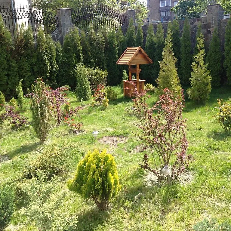Rock Wall Bed & Breakfast Kyiv