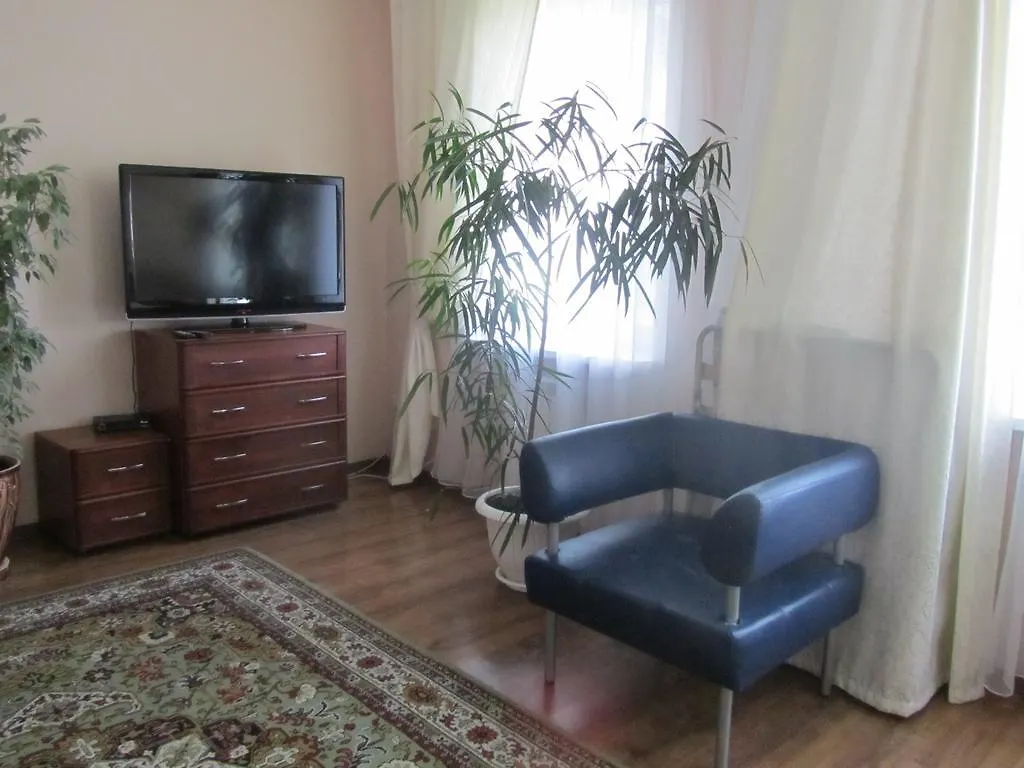 Rock Wall Bed & Breakfast Kyiv 3*,
