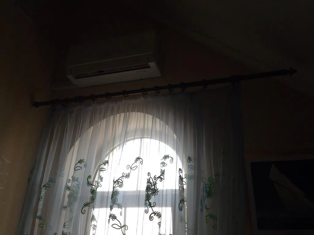 Rock Wall Bed & Breakfast Kyiv