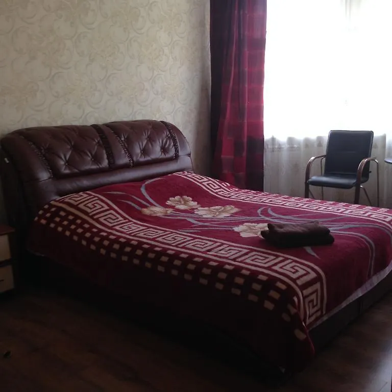 Rock Wall Bed & Breakfast Kyiv 3*,