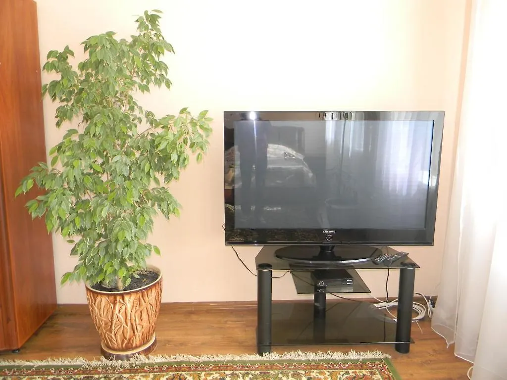 Rock Wall Bed & Breakfast Kyiv 3*,